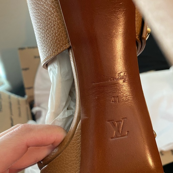 Louis Vuitton Heels - Picture 4 of 6